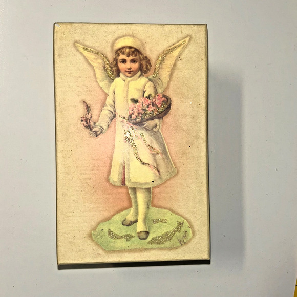 Porcelain Victorian Angel with Flowers Christmas Ornament Original Box - Picture 5 of 5